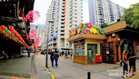 Pemandangan di Sago Street yang terletak disebelah Budha Relice Tample