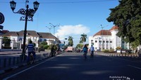 Suasana pagi 0 KM kota Jogja