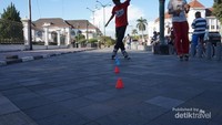 Komunitas Jogja Inline Skate.
