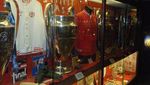 Youll Never Walk Alone di Stadion Anfield, Liverpool