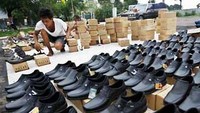Sepatu yang siap dipasarkan (kabar24.com)