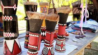 tifa papua nugini, terbuat dari kulit kanguru liar