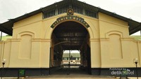 Pintu Gerbang Museum PETA Bogor