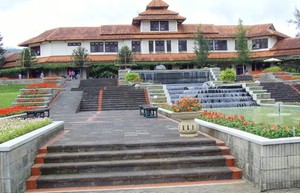 Yuk! Liburan Sambil Bermain di Taman Bunga Nusantara