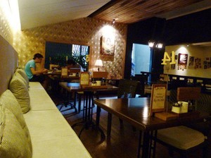 Yuk! Nongkrong Asyik ala Mojang-Jajaka Bandung