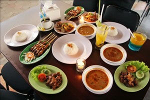 Yummy! Nikmatnya Hidangan Serba Jamur di Jejamuran Resto