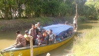 Perjalanan menuju makam