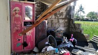 Dikonfirmasi terpisah, Sekretaris Desa Sidamukti Asep Saepudin turut membenarkan angin puting beliung telah merusak 29 rumah di dusunnya. Namun, ia memastikan tidak ada korban jiwa saat kejadian mengerikan itu terjadi.