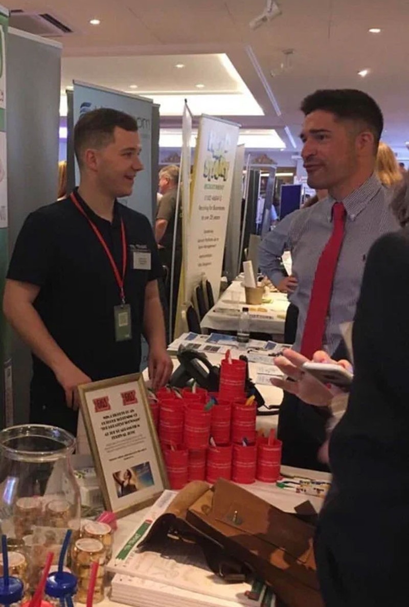 Foto yang Dimabil pada Waktu Tepat