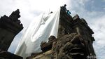Gegara Merapi Erupsi, Candi Ngawen Ditutup Plastik
