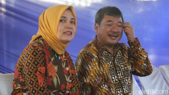 Istri Bupati Garut