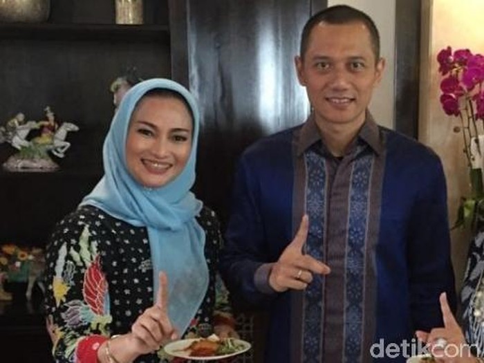 Ketua DPC Partai Demokrat Kota Surabaya, Lucy Kurniasari