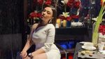 10 Potret Lindsey Leslie Stuart Saat Nongkrong di Kafe