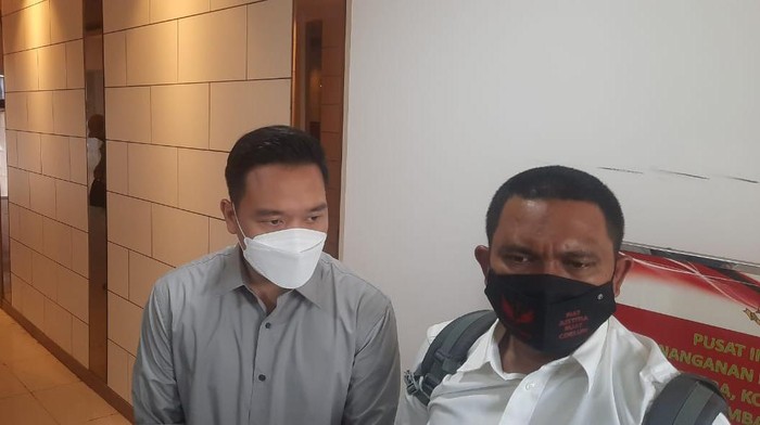 Michael Yukinobu Defretes wajib lapor di Polda Metro Jaya