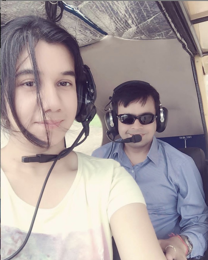 Pilot wanita India Ayesha Aziz Pilot wanita India Ayesha Aziz