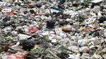 Potret Kali Alam Bekasi yang Penuh Sampah