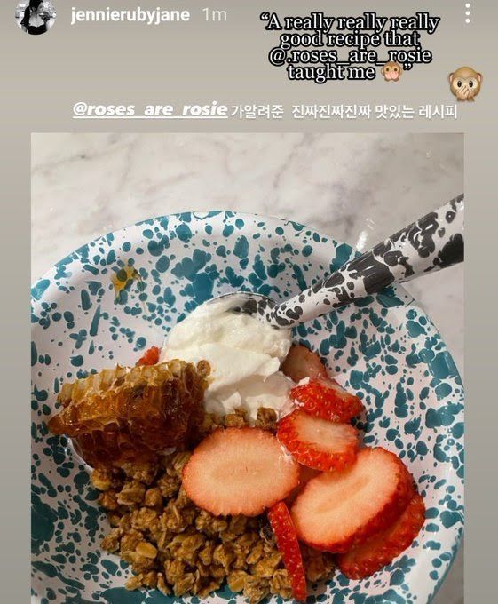 Rosé BLACKPINK Bagikan Resep Camilan Sehat dari Yogurt dan Granola
