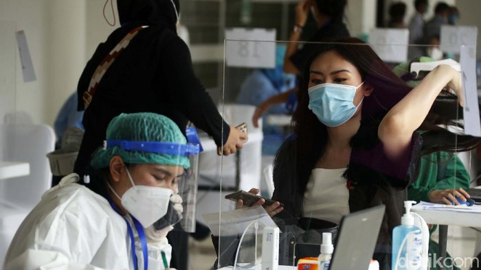 Kapan Vaksin Covid 19 Diberikan Ke Masyarakat Ini Jadwalnya