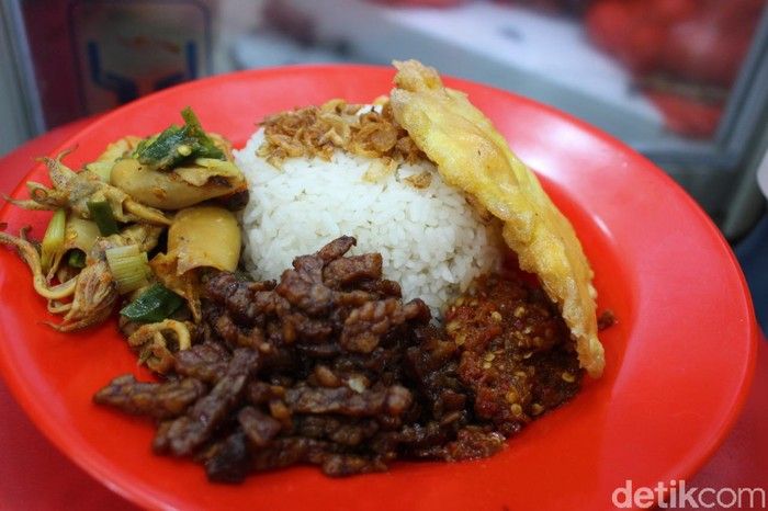 Sarapan Enak Nasi Gandul dan Bubur Ayam di Jakarta Barat