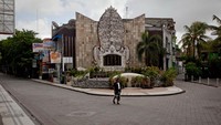 Siapa pula yang tidak kenal dengan perayaan Hari Raya Nyepi di pulau Bali, hari raya ini digelar sekali dalam setahun sebagai penyambutan tahun baru Isaka yang jatuhnya pada bulan mati (Tilem) sasih Kesanga. Ulet Ifansasti/Getty Images  