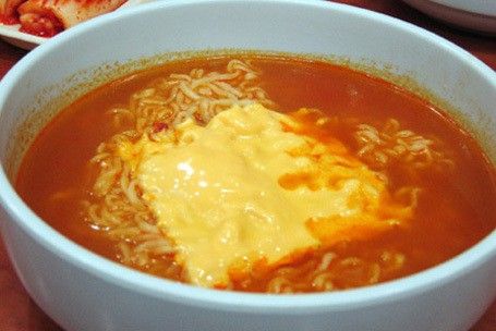 5 Cara Makan Mie Instan ala Orang Korea Ini Bisa Kamu Contek