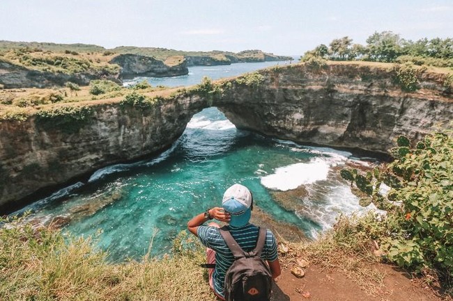 10 Pantai di Bali yang Harus Anda Kunjungi