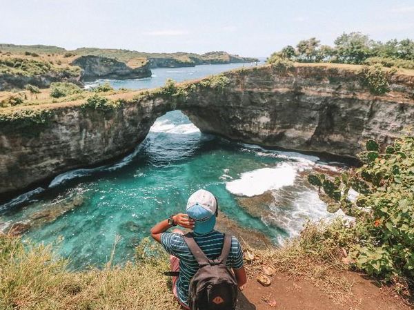 10 Pantai di Bali yang Harus Anda Kunjungi