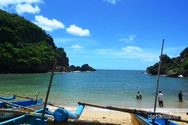 3 Pantai Indah Bertetangga di Gunungkidul