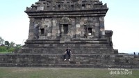 Megahnya Candi Ijo