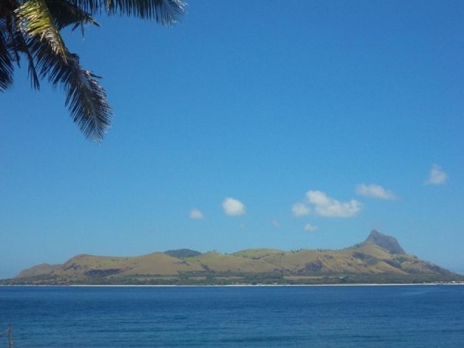 Ada Padang Rumput Secantik Ini di Flores