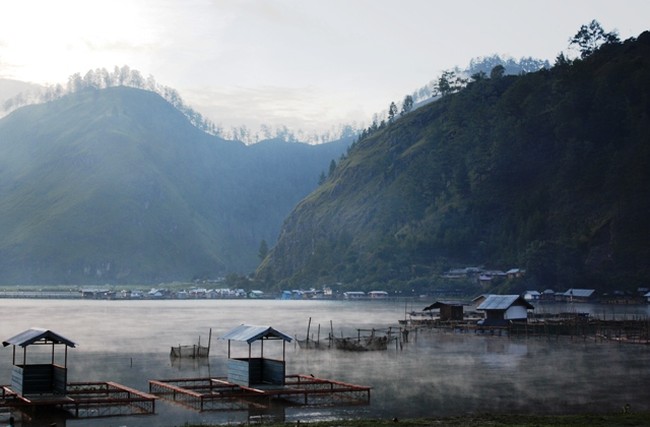 Ah! Molek dan Segarnya Danau Laut Tawar di Serambi Mekah