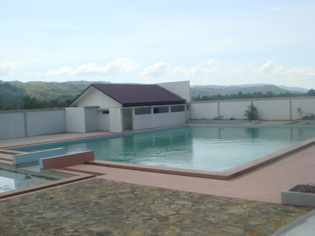 Ah! Segarnya Berendam di Kolam Air Panas Ie Seum, Aceh