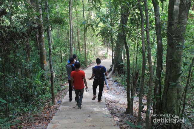 Air Terjun Kuta Malaka, Si Cantik yang Tersembunyi di Aceh Besar