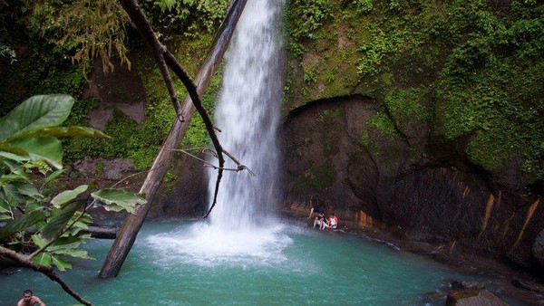 Air Terjun Lau Balis di Sumut, Cantik Banget!