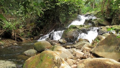 Air Terjun nan Cantik di Sibolangit, Sumatera Utara