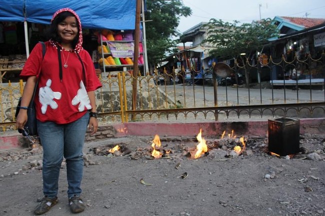 Ajaib! Ada Api Abadi di Madura