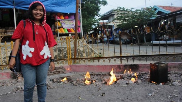 Ajaib! Ada Api Abadi di Madura