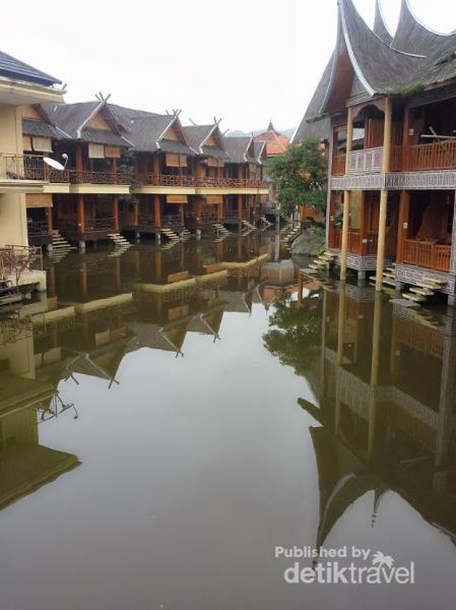 Akhir Pekan Bareng Keluarga, Asyiknya di Danau Dariza