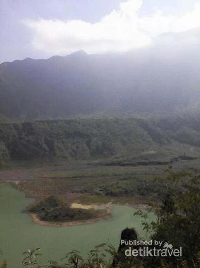 Akhir Pekan di Tasikmalaya, ke Kawah Gunung Galunggung