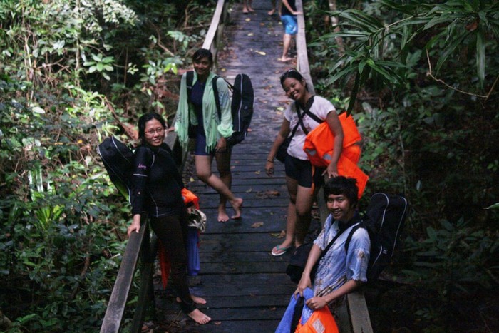 Alam Derawan yang Selalu Menawan