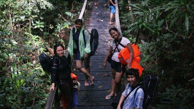 Alam Derawan yang Selalu Menawan