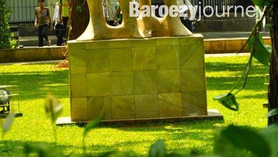 Alternatif Akhir Pekan Asyik di Taman Suropati