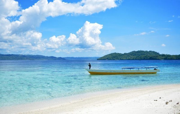 Aneka Pulau Cantik di Banggai Laut, Sulteng
