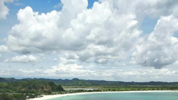 Apa Kabarmu Bukit Merese yang Indah?