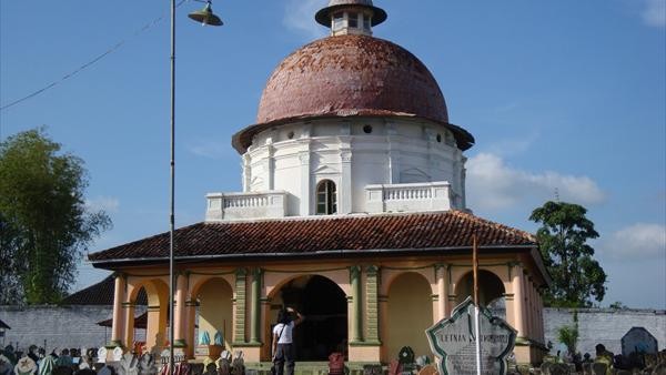 Asta Tinggi