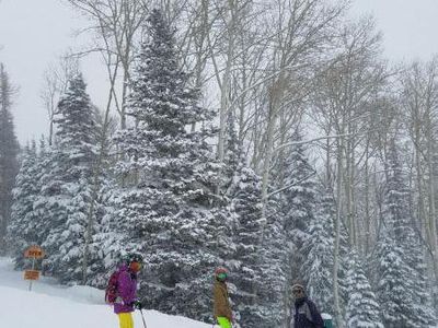 Asyiknya Main Ski di Steamboat Springs