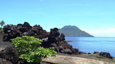 Batu Angus, Karya Seni Alami Gunung Gamalama, Ternate