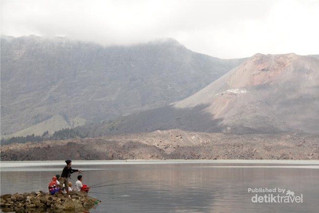 Begini Cara Bersenang-senang di Segara Anak, Rinjani