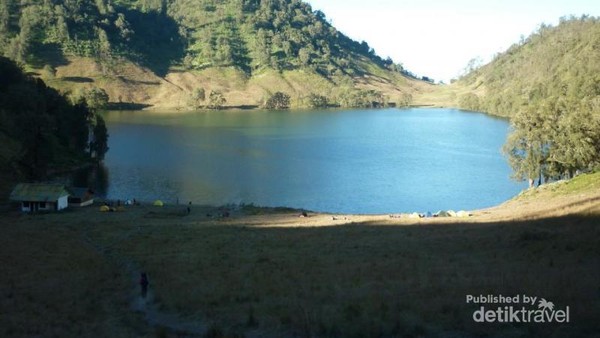 Beginilah Perjuangan Mendaki Puncak Para Dewa