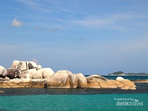 Belitung, Wisata Laut yang Indah dari Sumatera